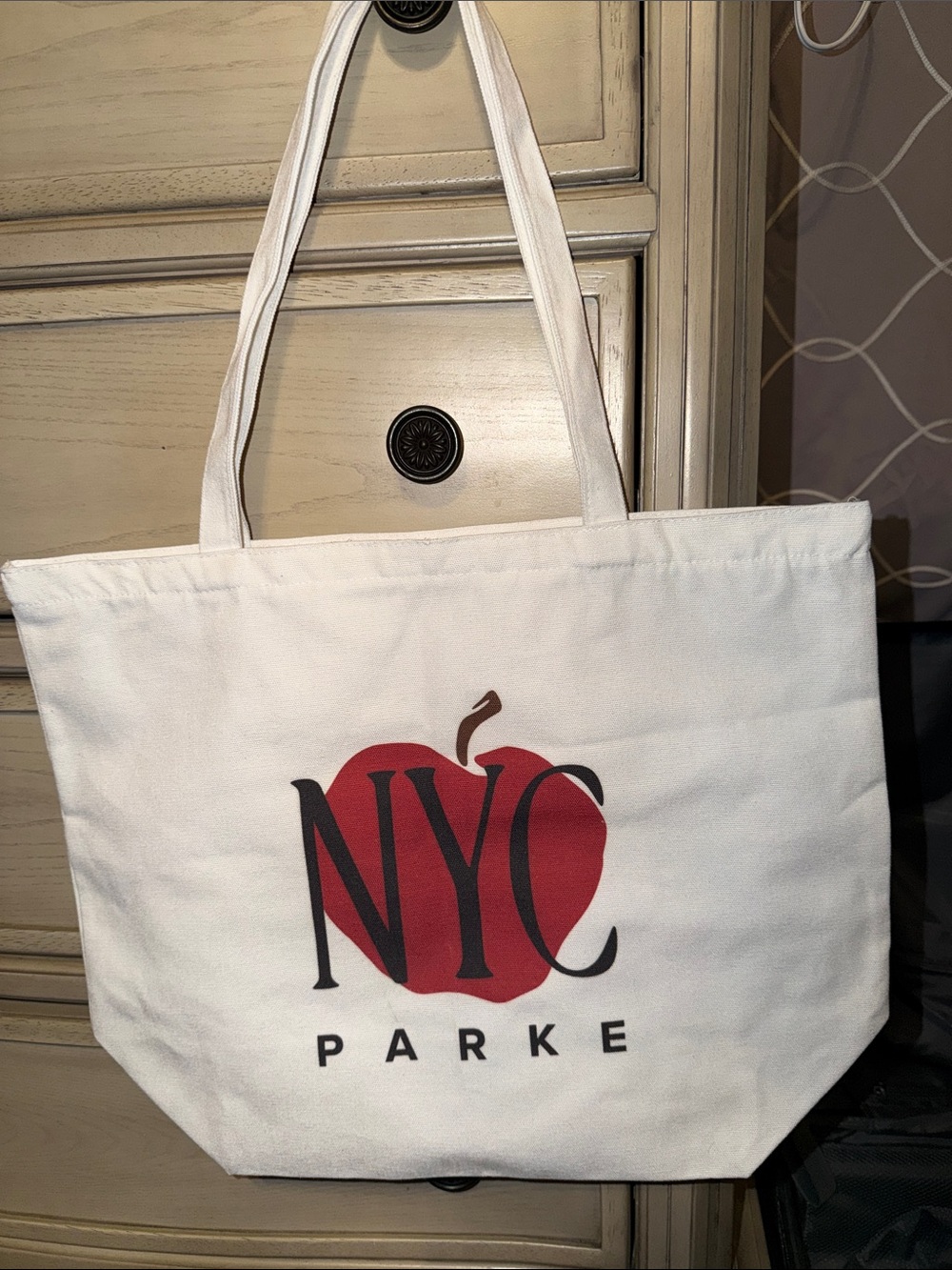 EXCLUSIVE Parke x NYC Pop Up Reusable tote